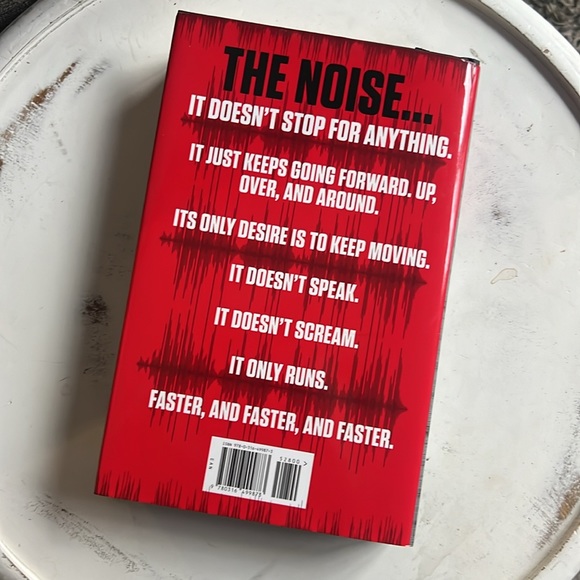 💥🔴 James Patterson The Noise HARDCOVER - Picture 4 of 4